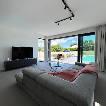 Villa Luxury Kiara With Private Heated Pool And Jacuzzi- 15min From Sea *